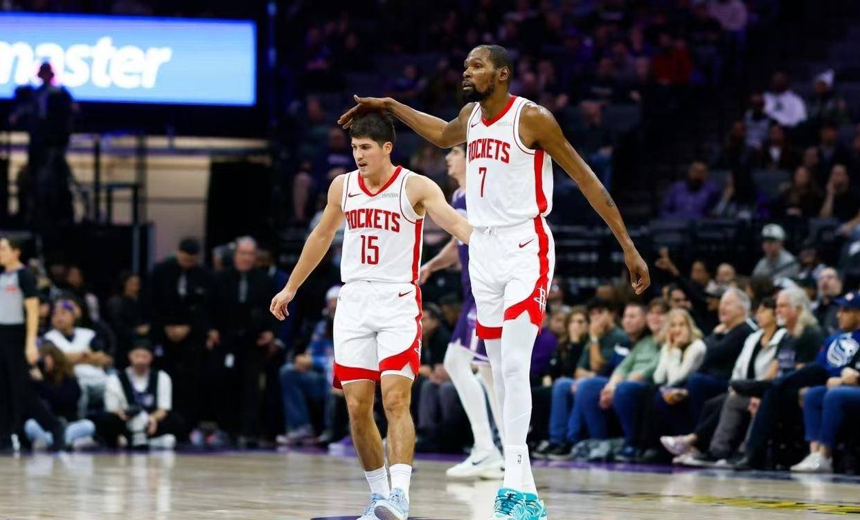 转折点洛杉矶快船状态回暖转会期广厦男篮备战欧联之后，梅西连续三场比赛得分超过晋级的简单介绍